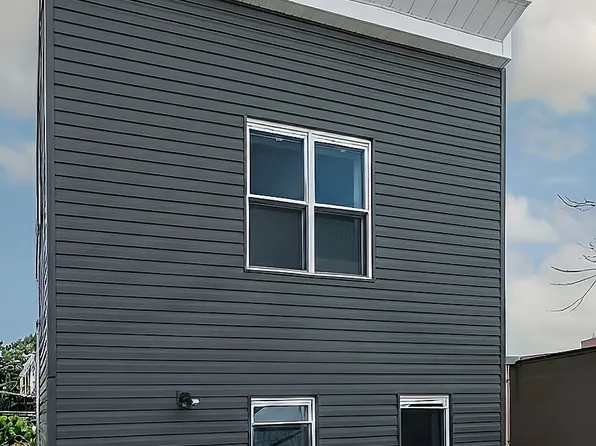 62 West 9th Street image 1 of 17