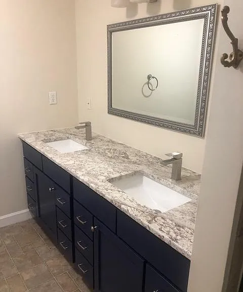 549 Woodview Dr — Photo 26
