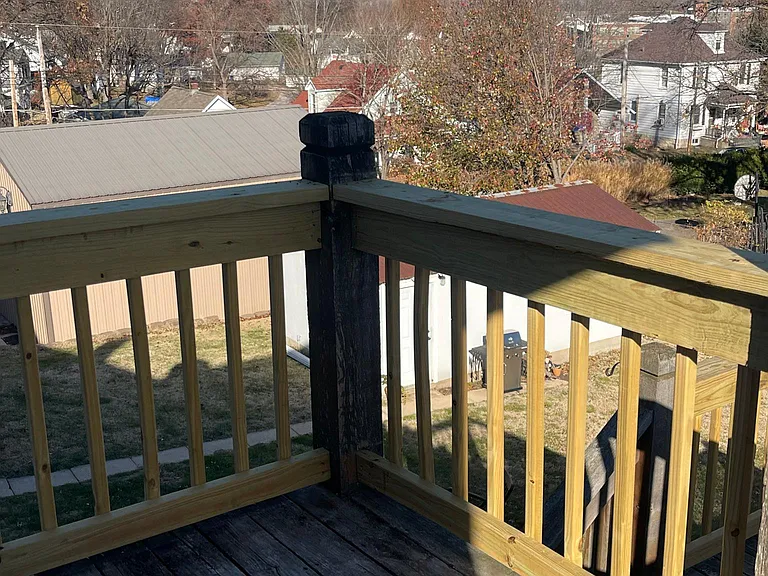 308 High St #UPSTAIRS — Photo 9