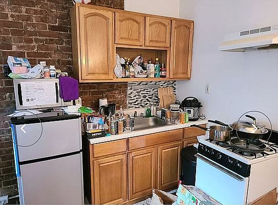 2nd image of 344 W 145th St #B1