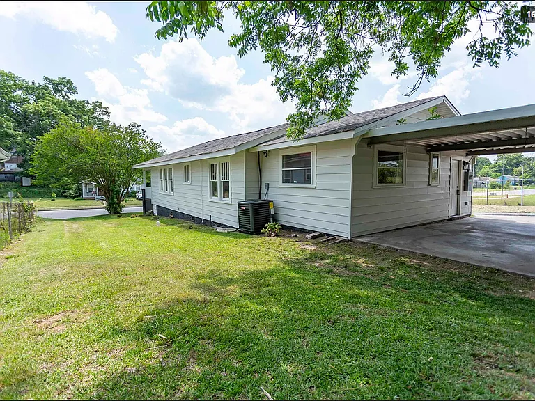 1316 Warrior Rd — Photo 9