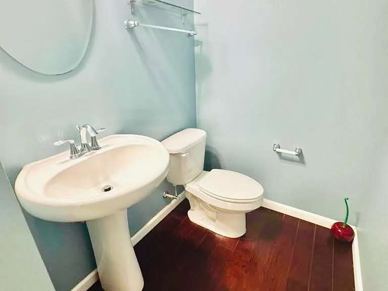 3335 Kentshire Cir — Photo 30