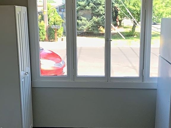 4th image of 212 S Wilbur Ave