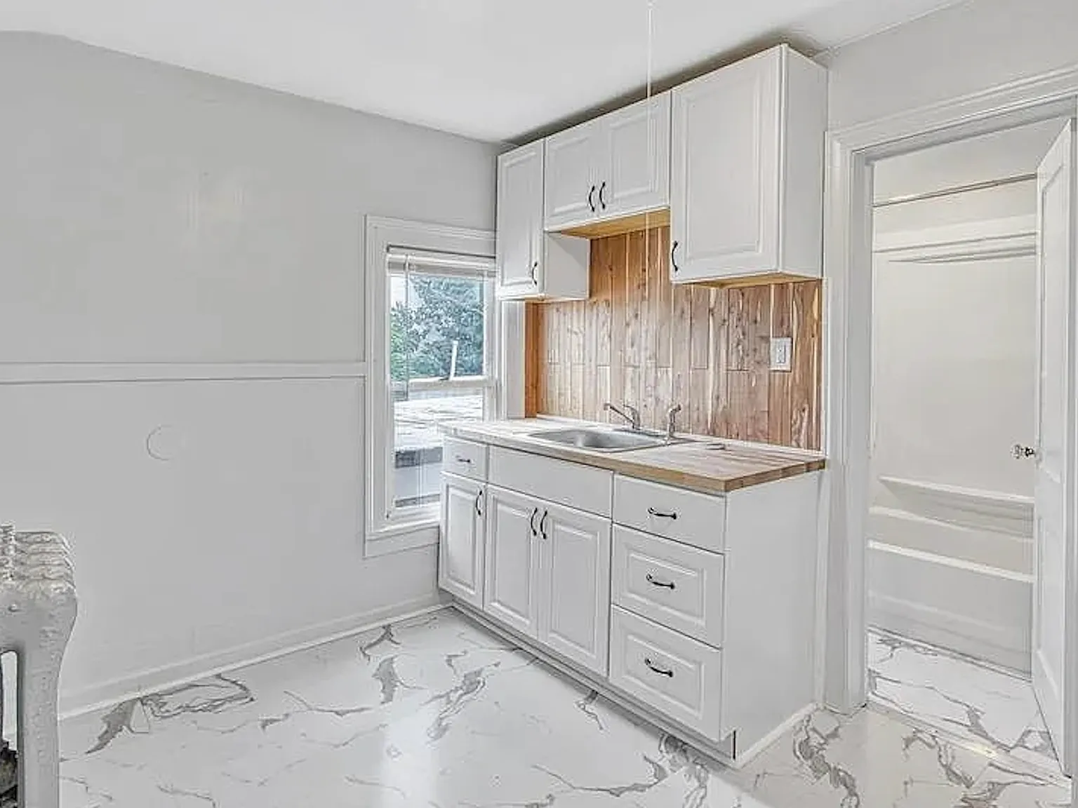 1 bed, 650 sqft, $950 — Photo 3