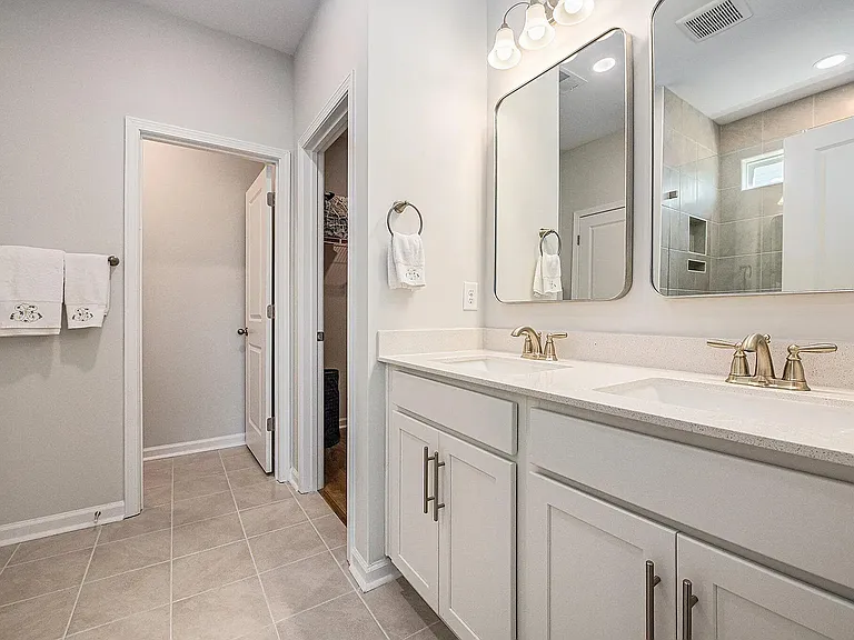 416 Bluegill Ln — Photo 16