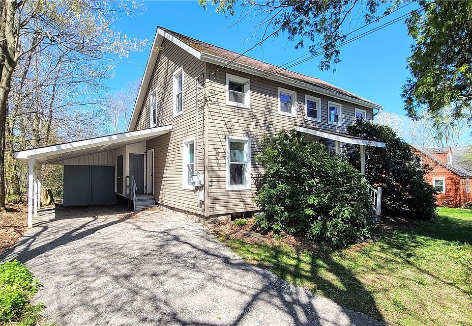 1st image of 4 Benjamin Hill Rd