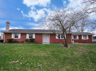 1080 Holly Dr, Seymour, IN 47274