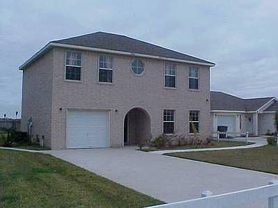 1st image of 9502 Kingbird Dr
