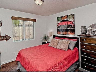 3rd image of 3281 Tomahawk Ln APT B