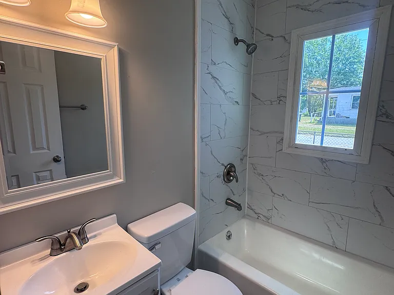 816 Prince St — Photo 12