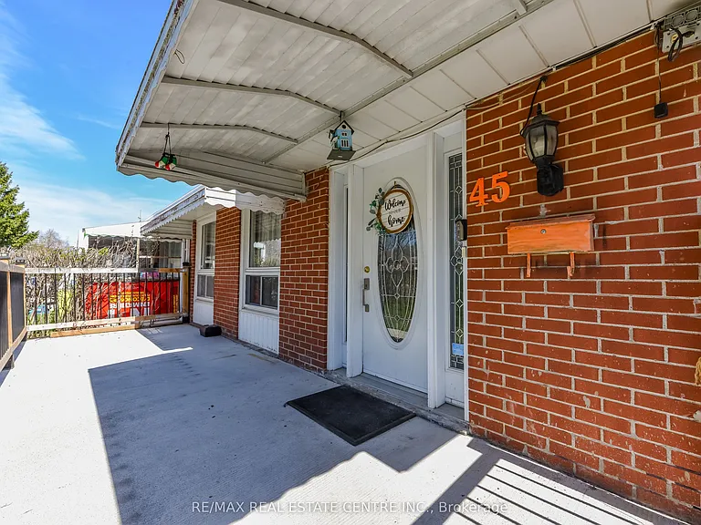 45 Autumn Blvd #LOWER — Photo 1