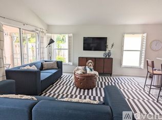 22889 Sterling Lakes Dr, Boca Raton, FL 33433