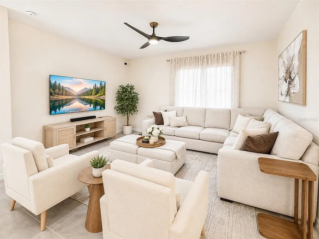 4 bed, 2.0 bath, 1846 sqft, $2,545 — Photo 3