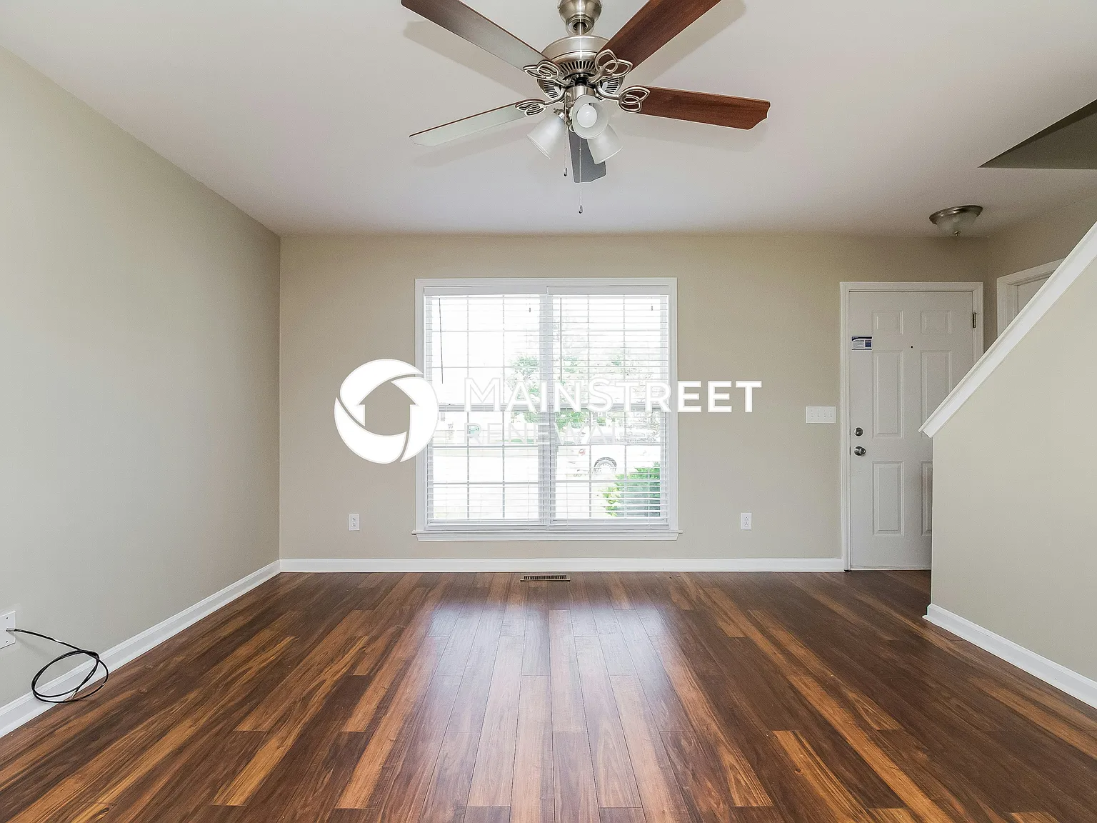 1115 McDonough Cir — Photo 2