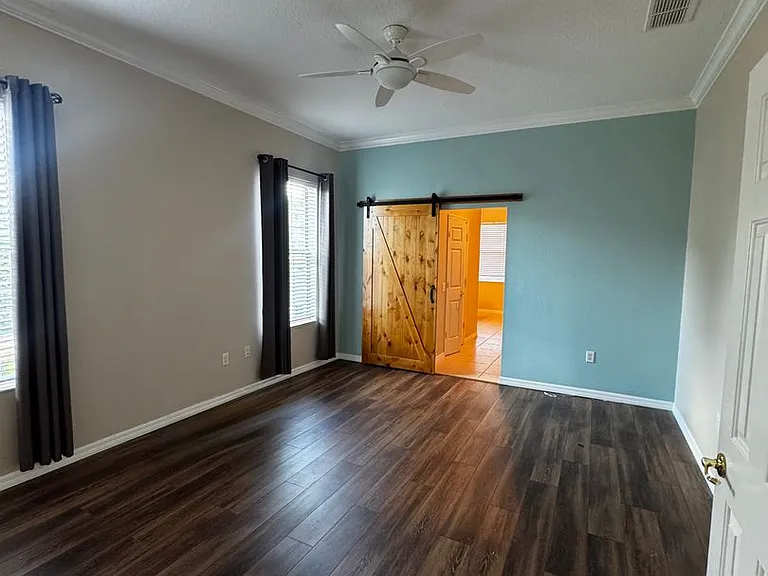 8821 SW 82nd Court Rd — Photo 4
