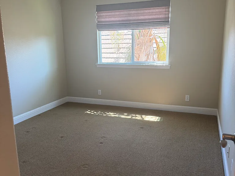 2142 Prestwick Dr — Photo 26
