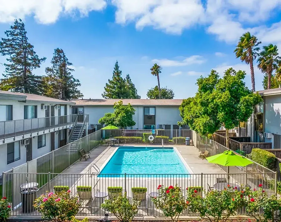 Autumn Oaks Apartments