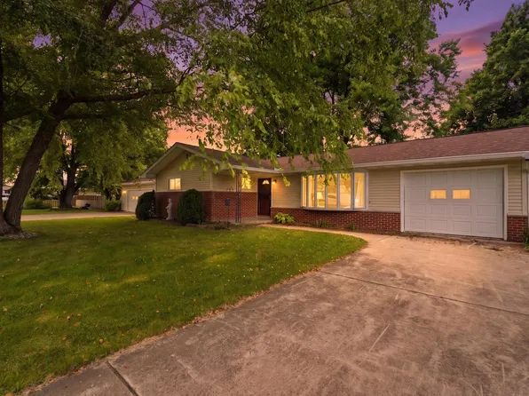 614 S Brown St, Otterbein, IN 47970