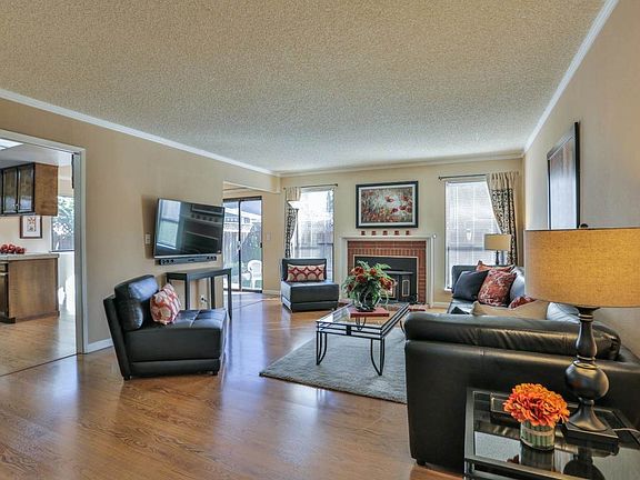 2nd image of 3132 Swindon Ct