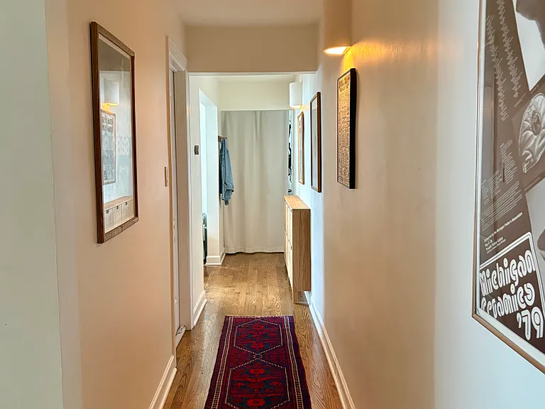 2040 N Spaulding Ave #1S — Photo 8