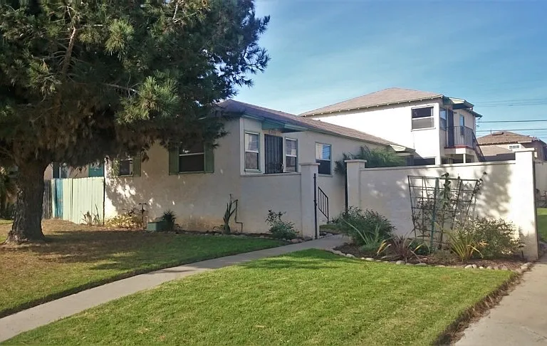 2078 Felspar St — Photo 10
