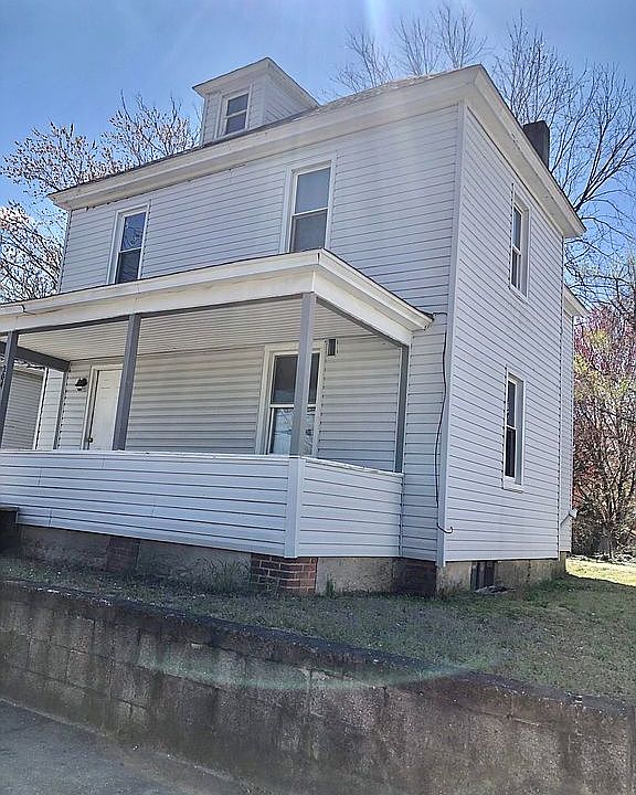 2nd image of 204 Linwood Ave