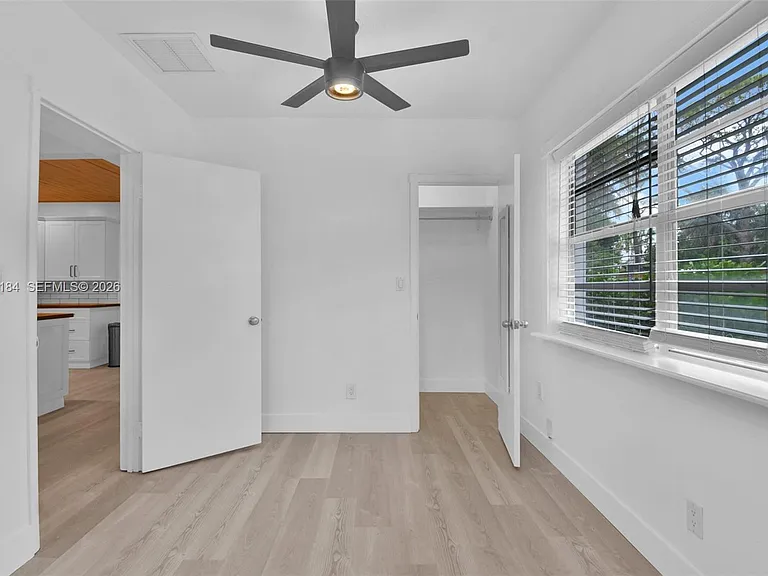 2217 SW 1st Ct — Photo 16