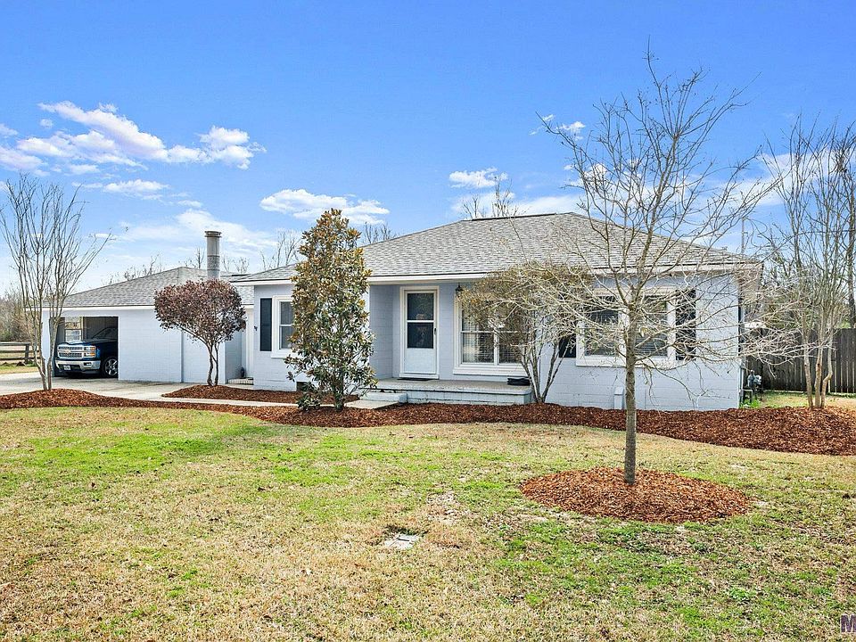 1st image of 4938 Hillcrest Dr