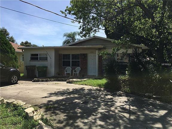 2nd image of 2712 W Lemon St