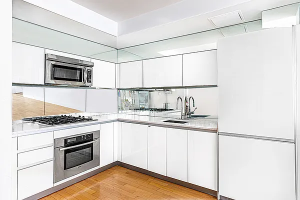 Sold by Compass | media 3