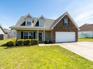 3214 Barksdale Cir, La Vergne, TN 37086