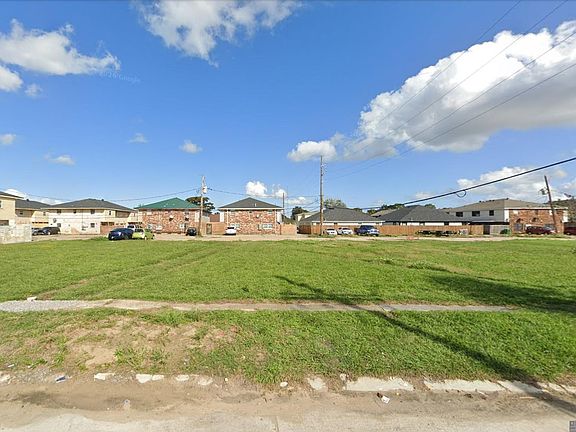 2nd image of 1137 Orange Blossom Ln