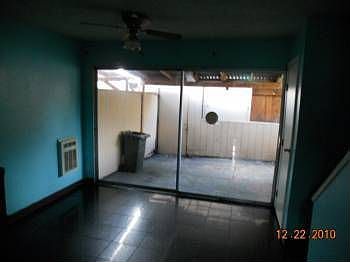 5th image of 2140 Luz Ave