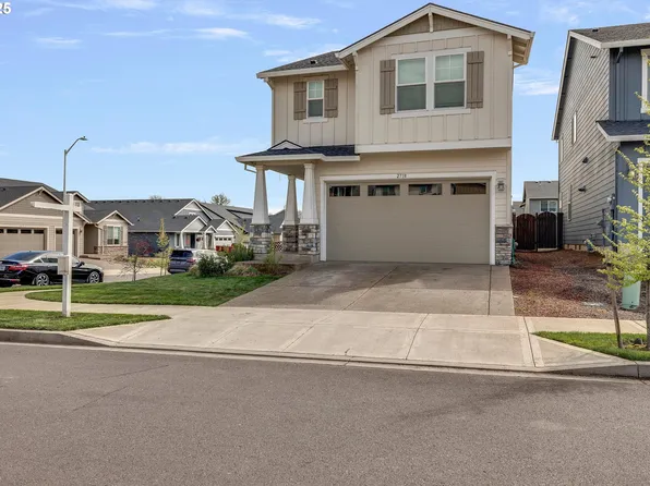 2718 NW Meadows Dr, McMinnville, OR 97128