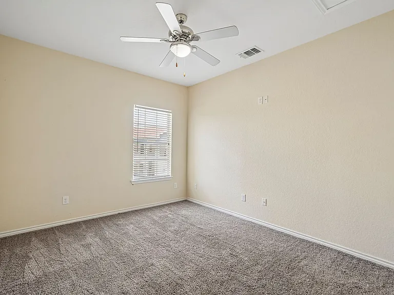 La Marquesa Apartments — Photo 15