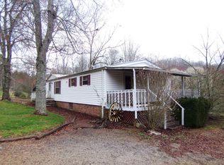 2980 Clarks Chapel Rd, Franklin, NC 28734
