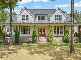 6264 Valley Oaks Dr W, Olive Branch, MS 38654