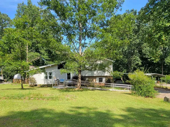 150 Hyde Cir, Newnan, GA 30263
