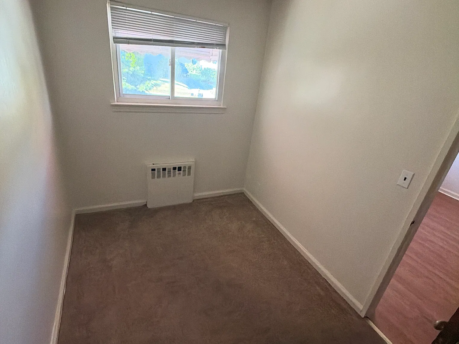 3 bed, $3,500 — Photo 2