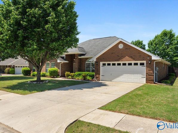 509 Summer Cove Cir NW, Madison, AL 35757
