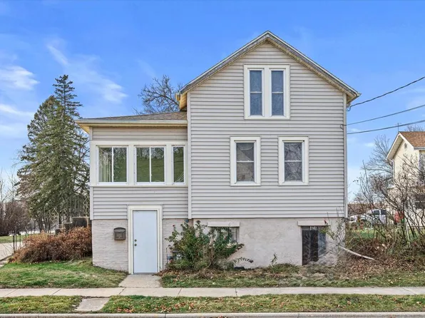 1022 North Second STREET, Watertown, WI 53098