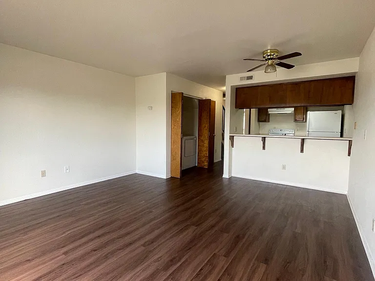 820 Mission Sierra Ct #D — Photo 9