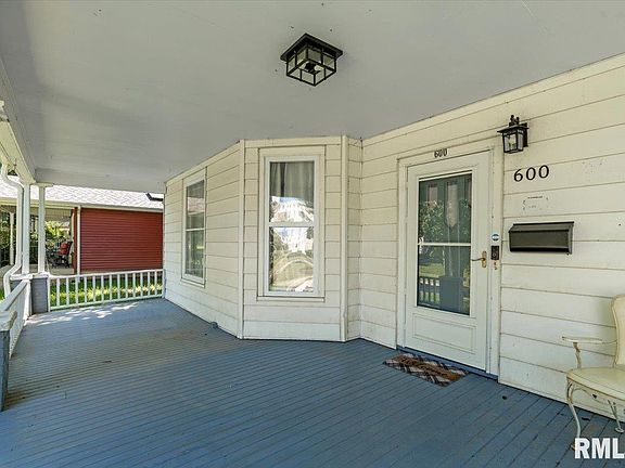 4th image of 600 Black Ave
