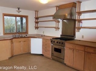 33368 Tennessee Rd, Lebanon, OR 97355