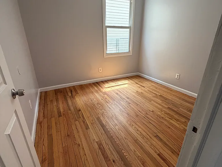 736 S 12th St #2 — Photo 4