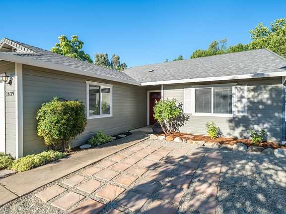 5th image of 1639 Whistling Dr