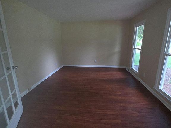 5th image of 162 Gatewood Drive