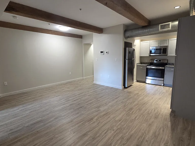 127 Guild St #105 — Photo 3
