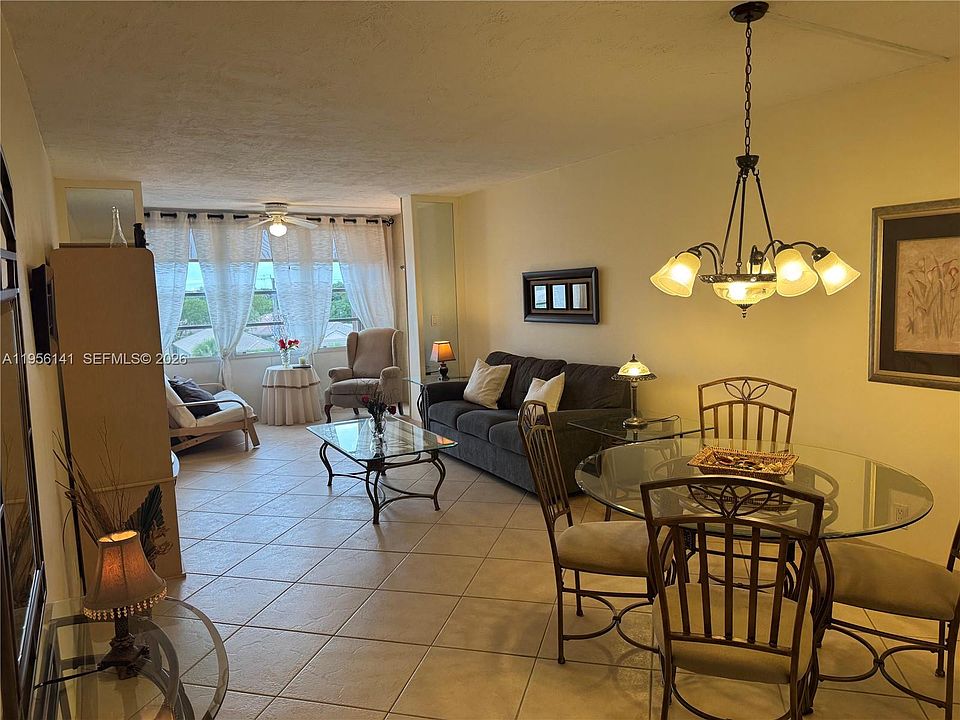 1st image of 2861 Somerset Dr APT 407