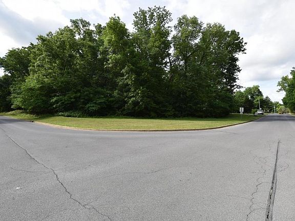 5th image of 0 Lake Harbor Dr